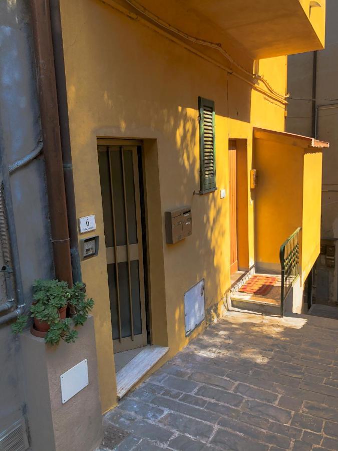 Casa Vicolo Apartment Peccioli Luaran gambar